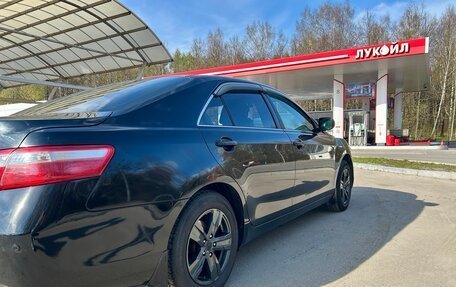 Toyota Camry, 2008 год, 1 070 000 рублей, 8 фотография