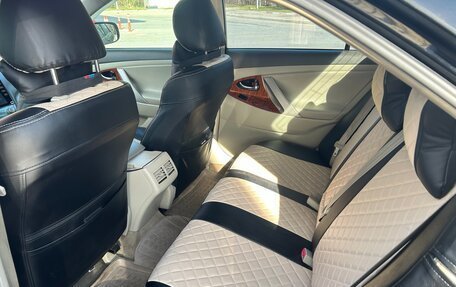 Toyota Camry, 2008 год, 1 070 000 рублей, 2 фотография