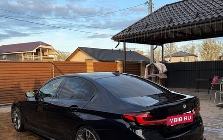 BMW 5 серия, 2017 год, 4 650 000 рублей, 4 фотография