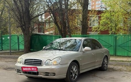 Hyundai Sonata IV рестайлинг, 2005 год, 420 000 рублей, 1 фотография