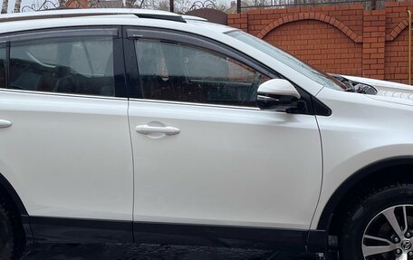Toyota RAV4, 2018 год, 2 700 000 рублей, 2 фотография