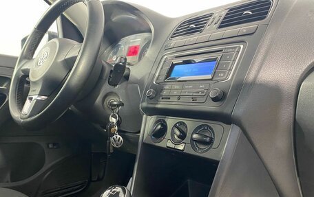 Volkswagen Polo VI (EU Market), 2014 год, 870 000 рублей, 27 фотография