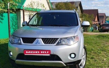 Mitsubishi Outlander III рестайлинг 3, 2008 год, 900 000 рублей, 27 фотография