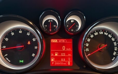 Opel Astra J, 2014 год, 1 100 000 рублей, 17 фотография