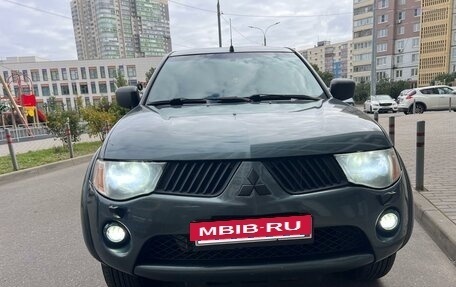 Mitsubishi L200 IV рестайлинг, 2008 год, 950 000 рублей, 11 фотография