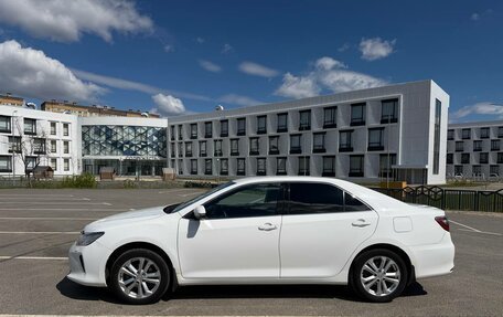 Toyota Camry, 2016 год, 2 000 000 рублей, 4 фотография