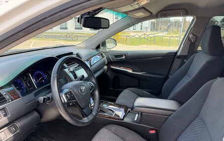 Toyota Camry, 2016 год, 2 000 000 рублей, 8 фотография