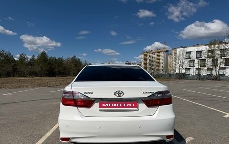 Toyota Camry, 2016 год, 2 000 000 рублей, 7 фотография