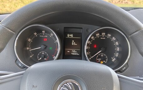Skoda Yeti I рестайлинг, 2017 год, 1 590 000 рублей, 15 фотография