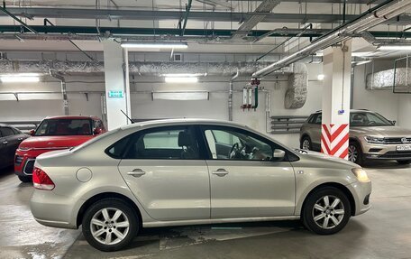 Volkswagen Polo VI (EU Market), 2014 год, 1 050 000 рублей, 13 фотография