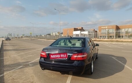 Mercedes-Benz E-Класс, 2011 год, 1 700 000 рублей, 10 фотография