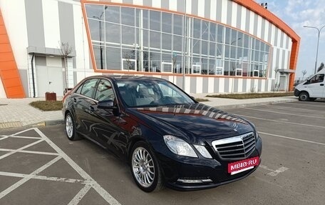 Mercedes-Benz E-Класс, 2011 год, 1 700 000 рублей, 12 фотография
