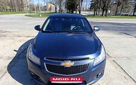 Chevrolet Cruze II, 2023 год, 750 000 рублей, 3 фотография
