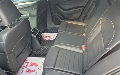 Skoda Superb III рестайлинг, 2025 год, 3 300 000 рублей, 7 фотография