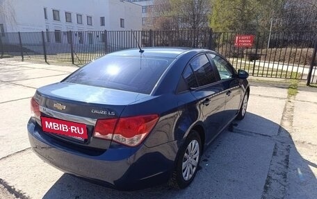 Chevrolet Cruze II, 2023 год, 750 000 рублей, 7 фотография