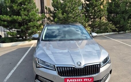 Skoda Superb III рестайлинг, 2025 год, 3 300 000 рублей, 10 фотография