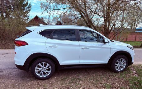 Hyundai Tucson III, 2019 год, 2 600 000 рублей, 3 фотография