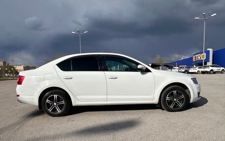 Skoda Octavia, 2017 год, 945 000 рублей, 3 фотография