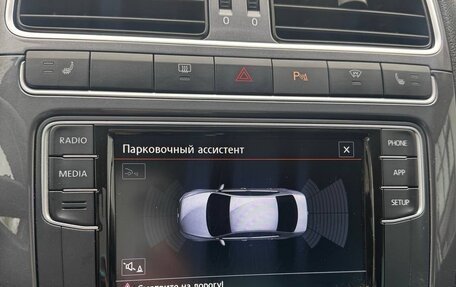 Volkswagen Polo VI (EU Market), 2019 год, 1 300 000 рублей, 11 фотография