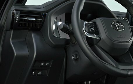 Toyota Land Cruiser, 2026 год, 16 500 000 рублей, 11 фотография