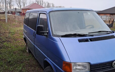 Volkswagen Transporter T4, 1992 год, 250 000 рублей, 2 фотография