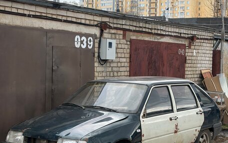 ИЖ 2126 «Ода», 2003 год, 65 000 рублей, 5 фотография