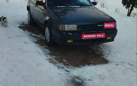Mazda 323, 1987 год, 135 000 рублей, 1 фотография