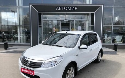 Renault Sandero I, 2013 год, 730 000 рублей, 1 фотография