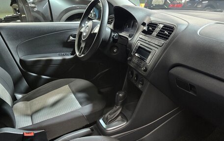 Volkswagen Polo VI (EU Market), 2015 год, 1 500 000 рублей, 7 фотография