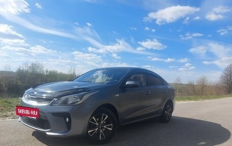 KIA Rio IV, 2017 год, 1 300 000 рублей, 2 фотография