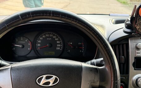 Hyundai Grand Starex Grand Starex I рестайлинг 2, 2008 год, 1 100 000 рублей, 12 фотография
