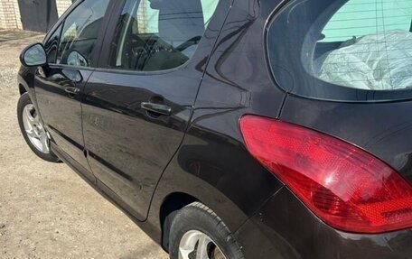 Peugeot 308 II, 2012 год, 680 000 рублей, 2 фотография