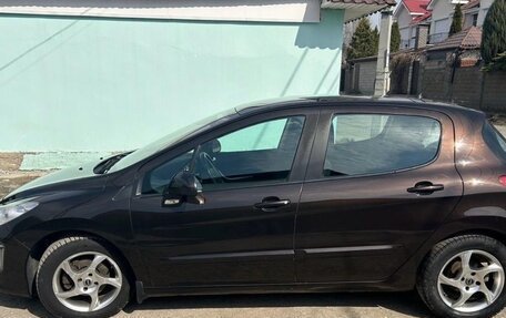 Peugeot 308 II, 2012 год, 680 000 рублей, 4 фотография