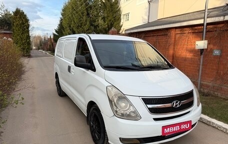 Hyundai Grand Starex Grand Starex I рестайлинг 2, 2008 год, 1 100 000 рублей, 24 фотография