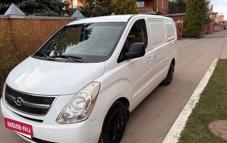 Hyundai Grand Starex Grand Starex I рестайлинг 2, 2008 год, 1 100 000 рублей, 25 фотография