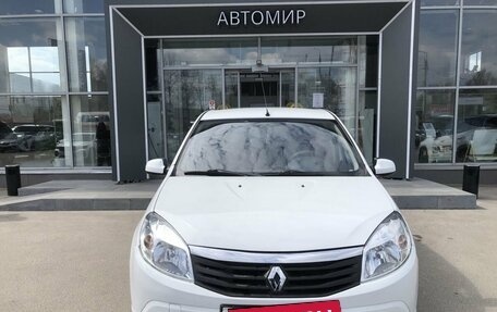Renault Sandero I, 2013 год, 730 000 рублей, 2 фотография