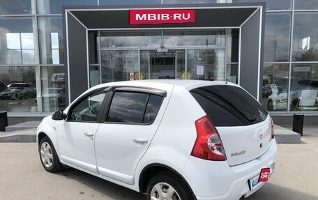 Renault Sandero I, 2013 год, 730 000 рублей, 7 фотография