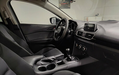 Mazda 3, 2014 год, 1 053 000 рублей, 13 фотография