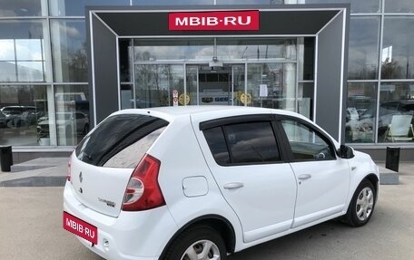 Renault Sandero I, 2013 год, 730 000 рублей, 5 фотография
