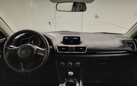 Mazda 3, 2014 год, 1 053 000 рублей, 17 фотография