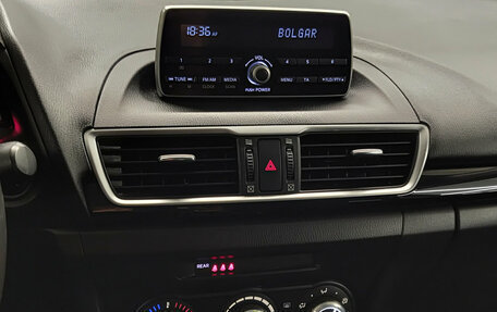 Mazda 3, 2014 год, 1 053 000 рублей, 18 фотография