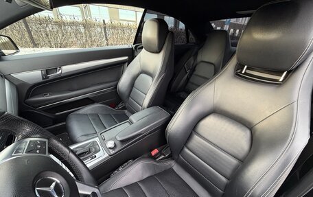 Mercedes-Benz E-Класс, 2012 год, 2 300 000 рублей, 10 фотография