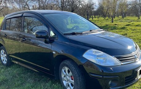 Nissan Tiida, 2011 год, 835 000 рублей, 2 фотография
