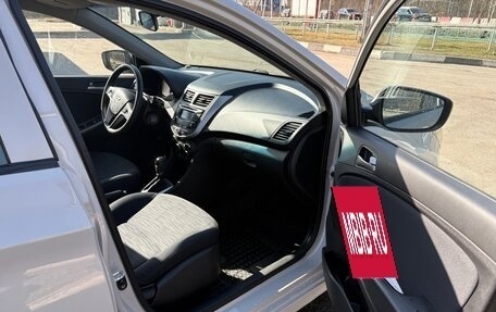 Hyundai Solaris II рестайлинг, 2014 год, 1 000 000 рублей, 11 фотография