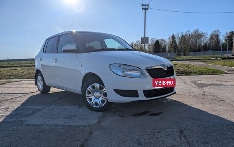 Skoda Fabia II, 2011 год, 435 000 рублей, 3 фотография