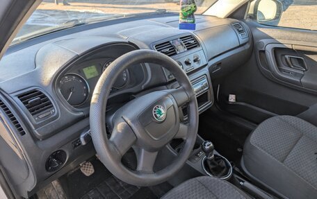 Skoda Fabia II, 2011 год, 435 000 рублей, 14 фотография
