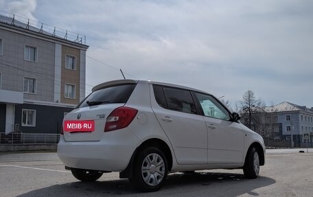 Skoda Fabia II, 2011 год, 435 000 рублей, 22 фотография