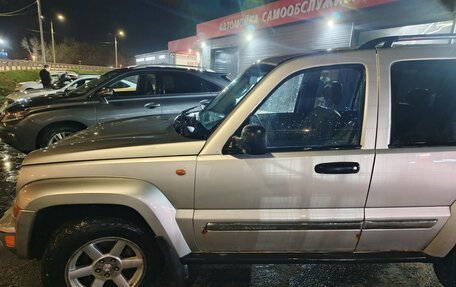 Jeep Cherokee, 2007 год, 900 000 рублей, 2 фотография