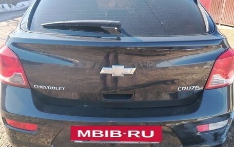 Chevrolet Cruze II, 2013 год, 700 000 рублей, 3 фотография