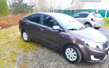 KIA Rio III рестайлинг, 2015 год, 1 240 000 рублей, 2 фотография